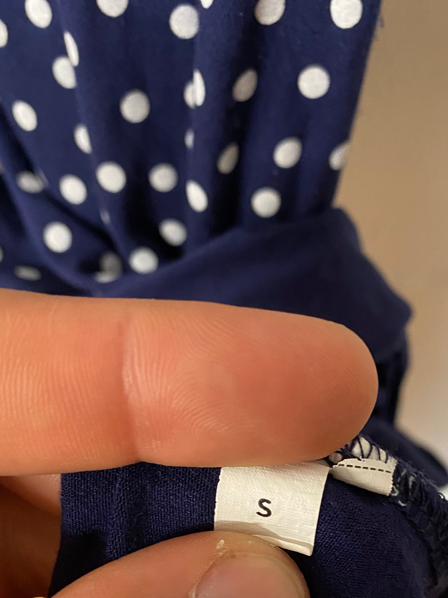 Secondhand Kleid – Dunkelblau gepunktet, Grösse S