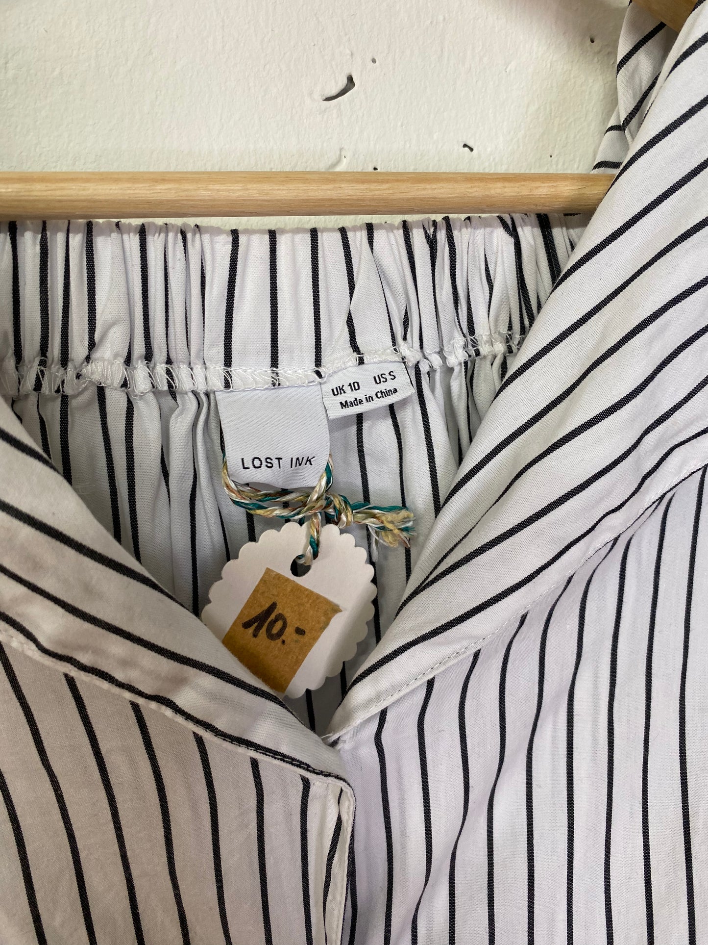 Lost Ink Secondhand Bluse – Weiss mit Streifen, Grösse 36