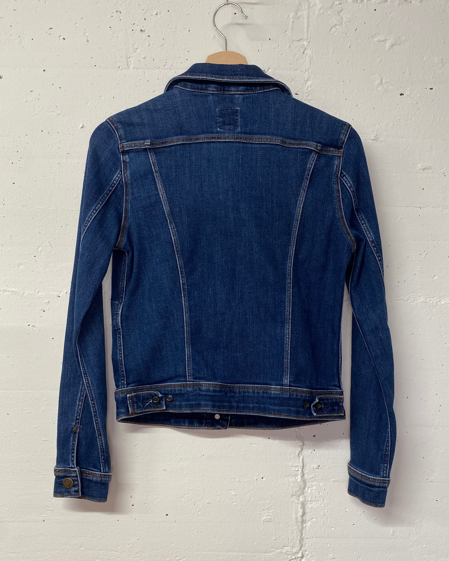 Coole Secondhand Jeansjacke (Lee) – Klassisch Blau, Grösse S
