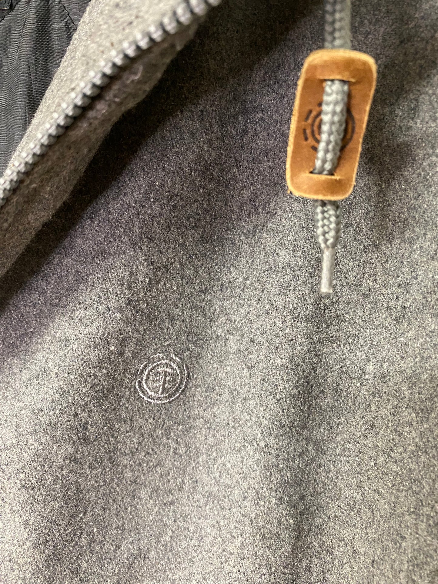Element Secondhand Kapuzenjacke – Grau, Grösse XL