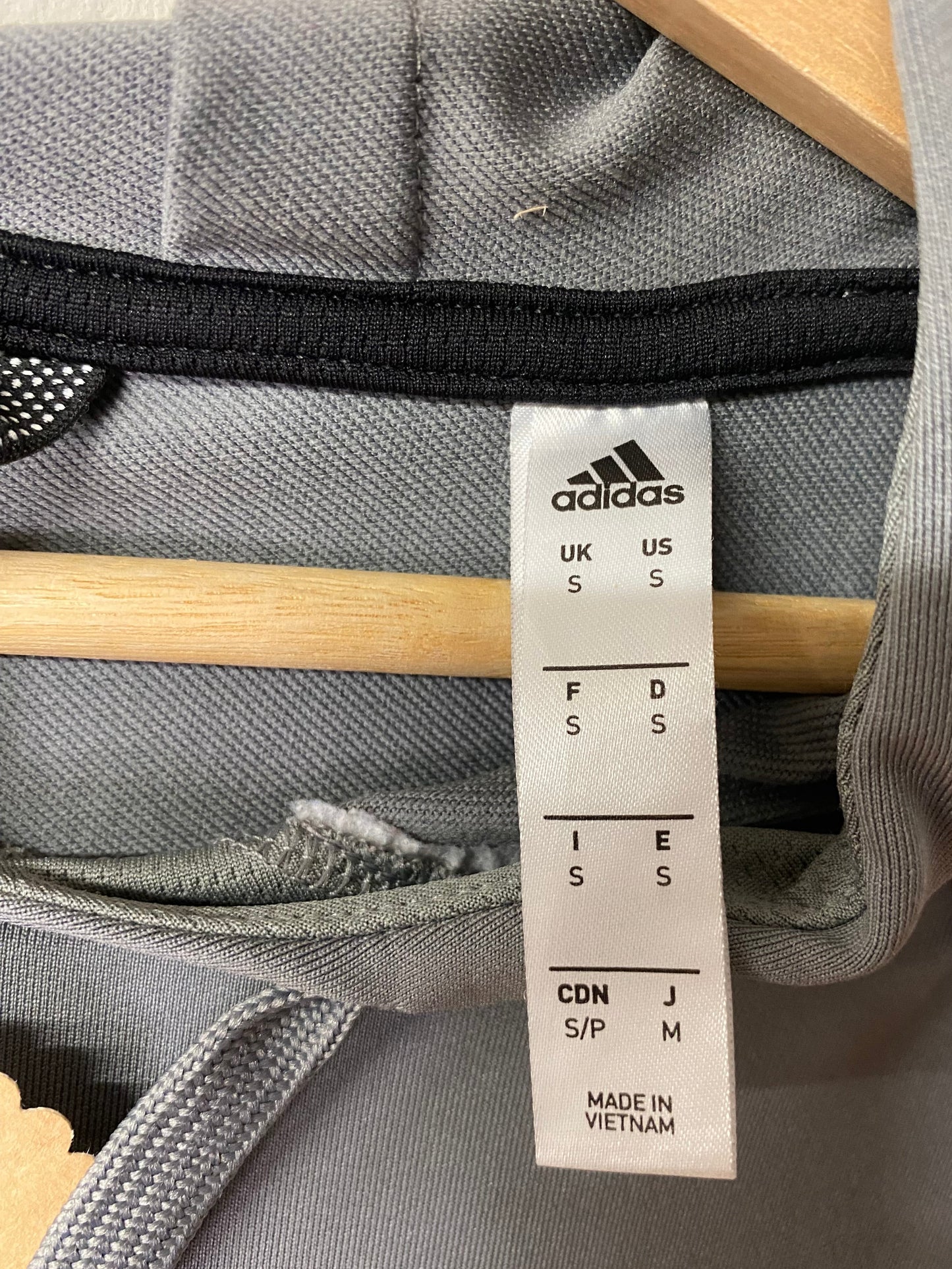 Adidas Sleeveless Hoodie – Secondhand - Grösse S