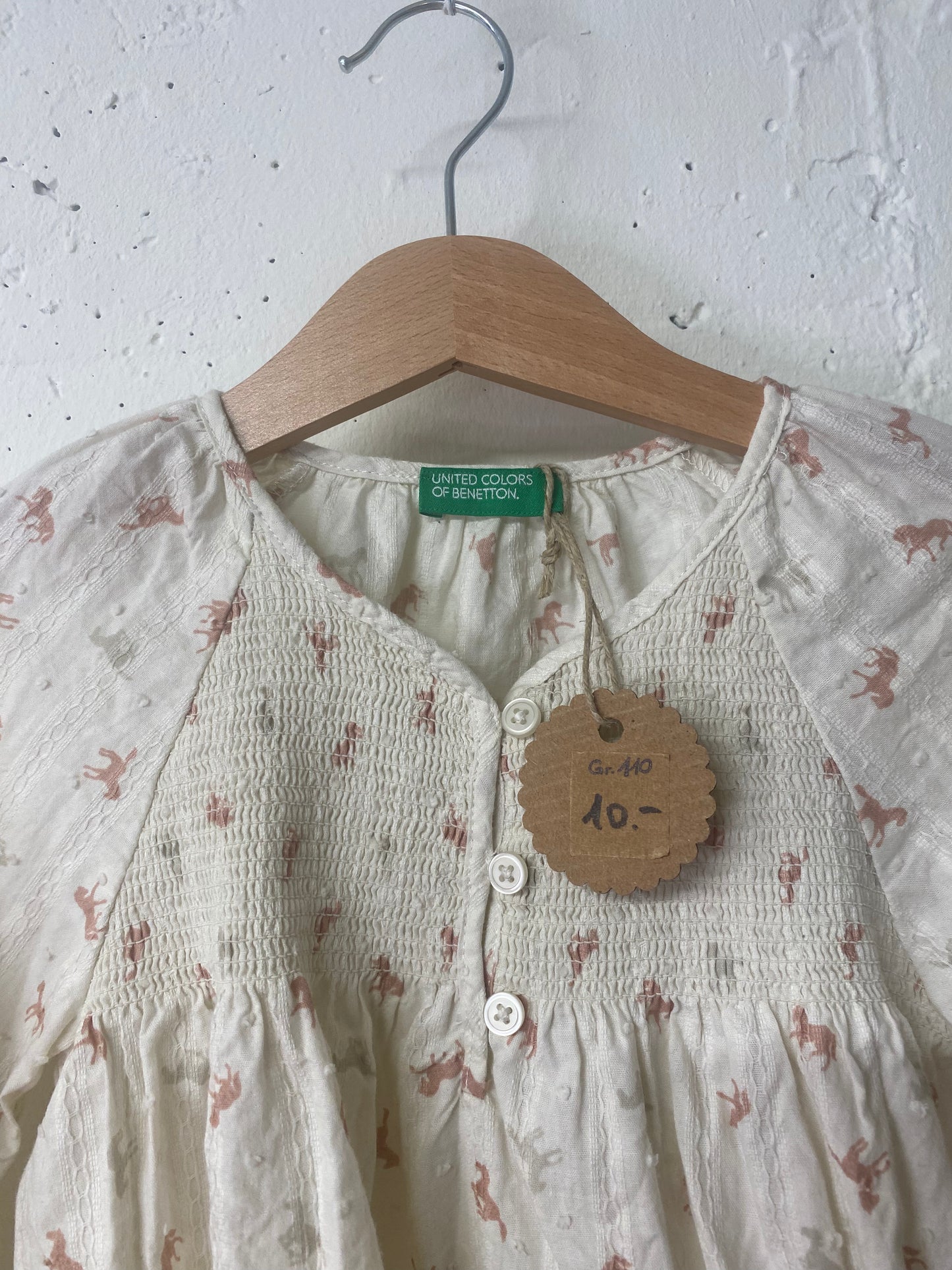 Secondhand Langarmshirt mit Pferdeprint – Grösse 110