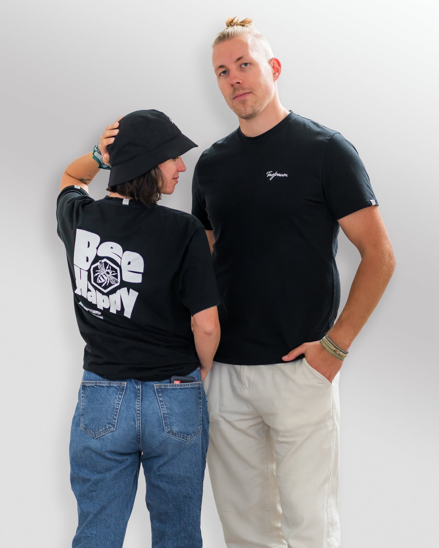 BEE HAPPY Unisex T-Shirt