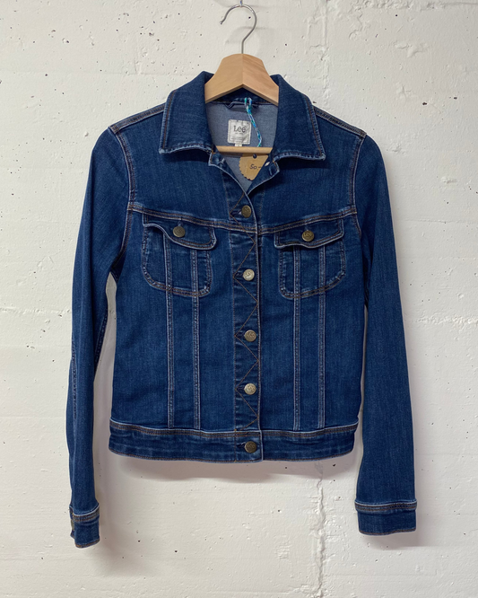 Coole Secondhand Jeansjacke (Lee) – Klassisch Blau, Grösse S