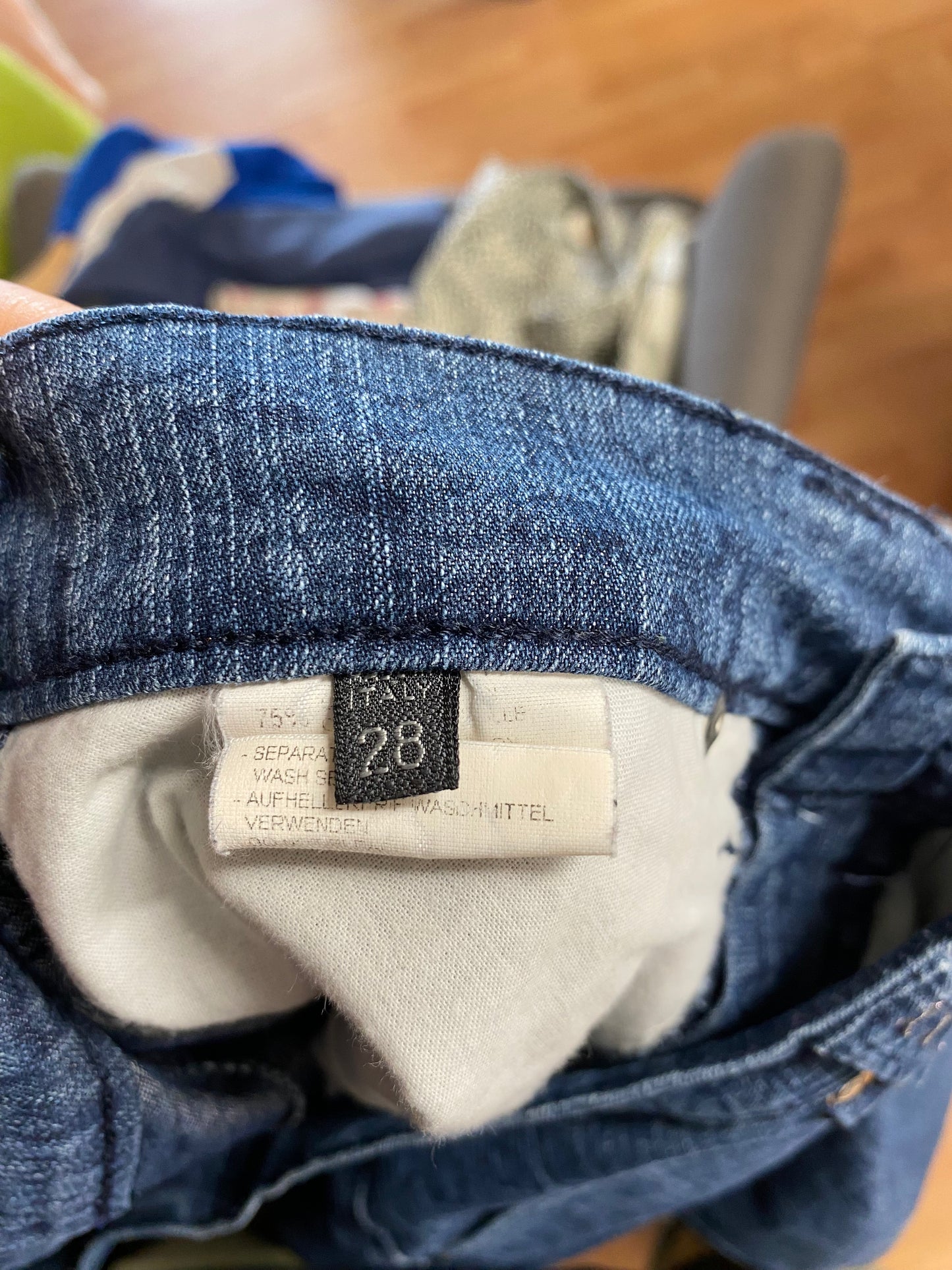 Secondhand Dismero Hose – Made in Italy, Grösse XS/S 🇮🇹✨